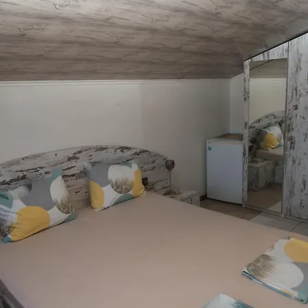 Dream House Vendégház Ahtopol