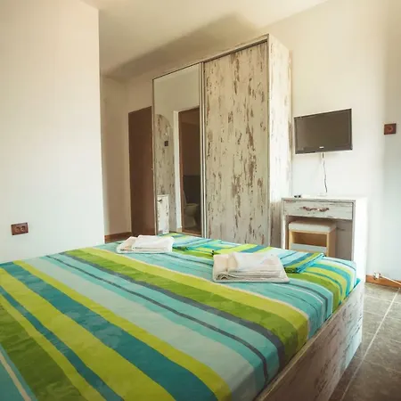 Dream House Gasthuis 2*